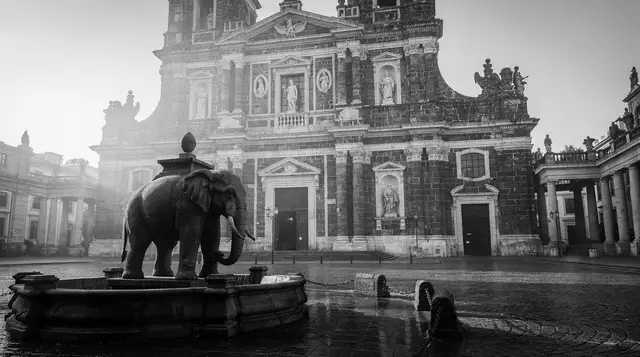 Catania in black and white: Vaccarini's Baroque