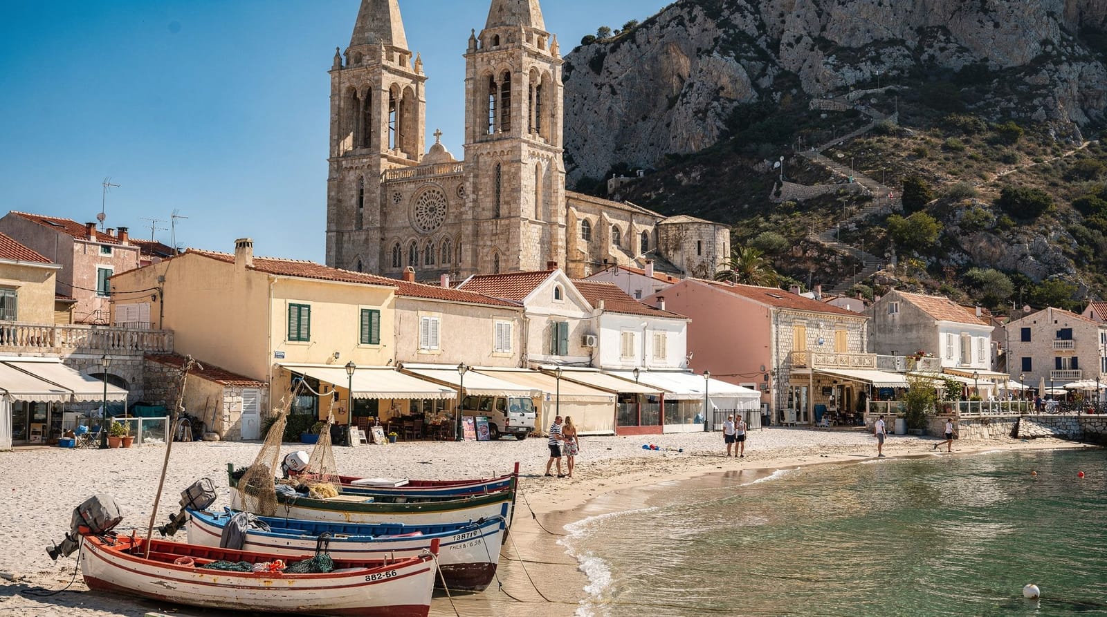 Cefalù beach and the Rocca