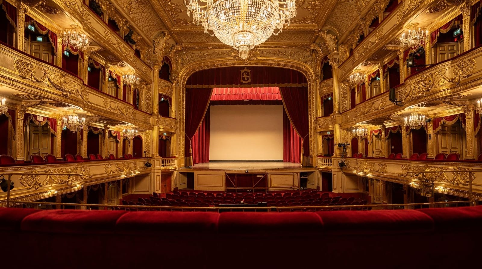 Teatro Massimo and opera in Sicily